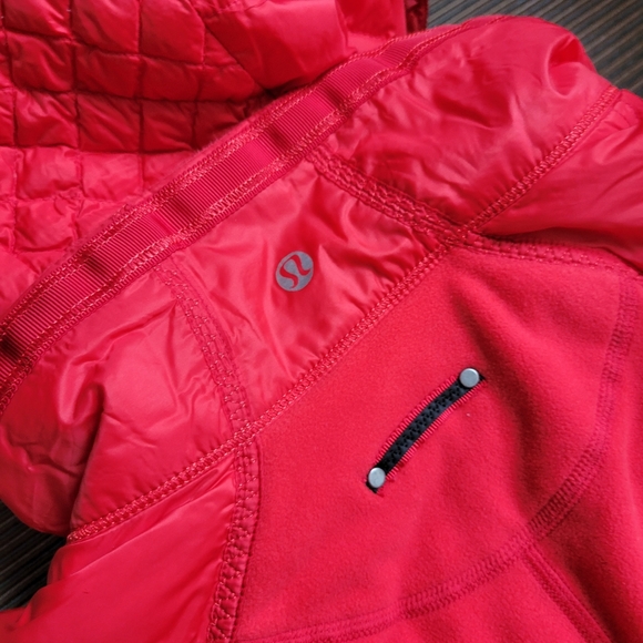 Lululemon Run Bundle Up Red Jacket - Picture 13 of 16
